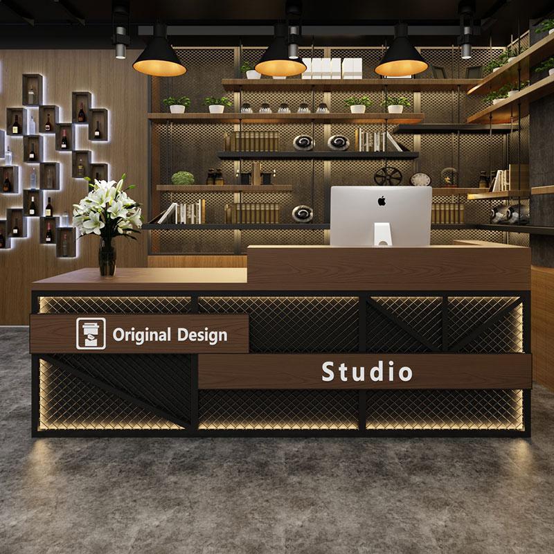 Industrial-style reception desk for bars and cafes - M2 Retail