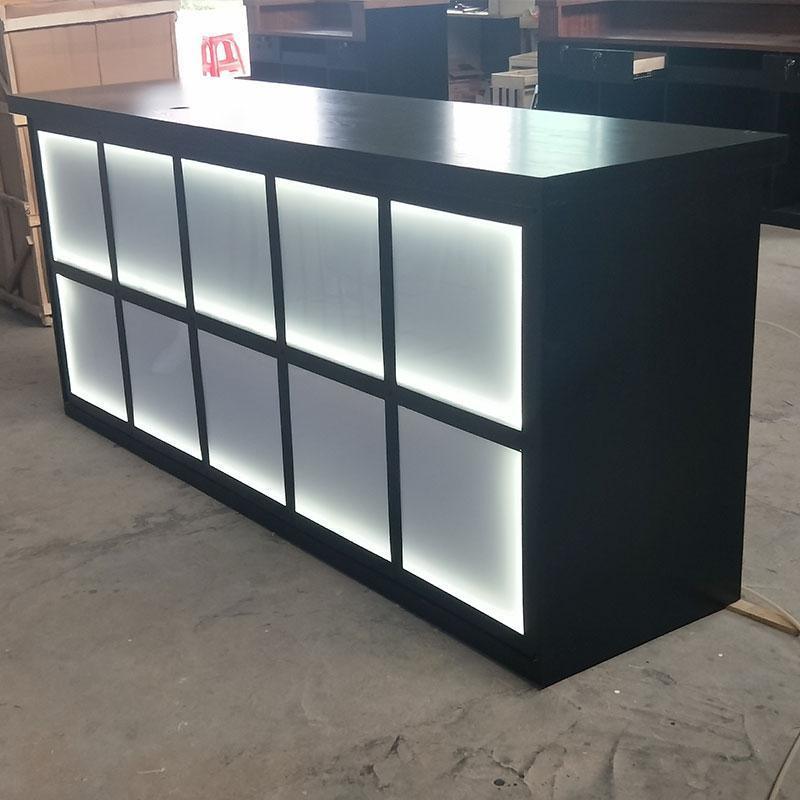 Industrial Style Small Reception Desk for Clothing Store Barber Shop - M2 Retail